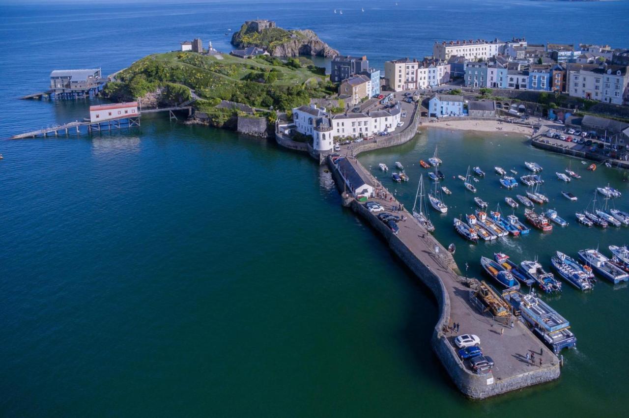 Gwynne House - 6 Bedroom Luxurious Holiday Home - Tenby Harbour Kültér fotó